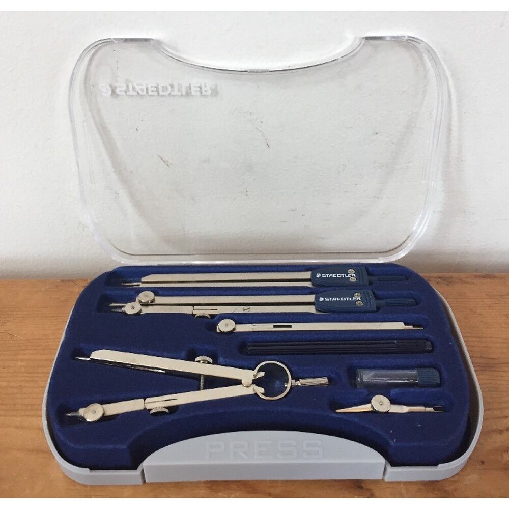 Staedtler Arco Italy Precision Math Drafting Compass Set w Case No. 559 09